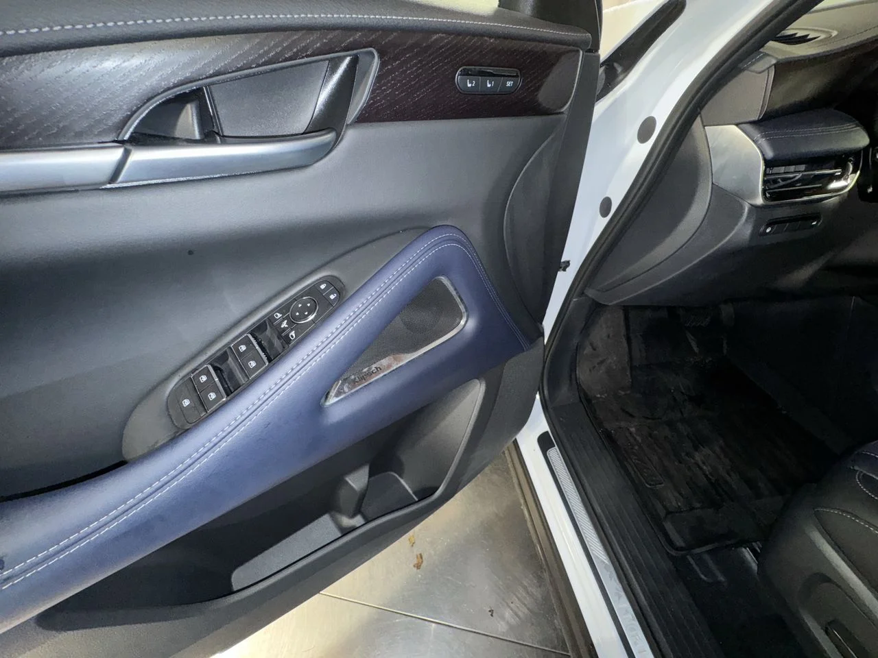 2026 INFINITI QX60 Sport - Photo 18