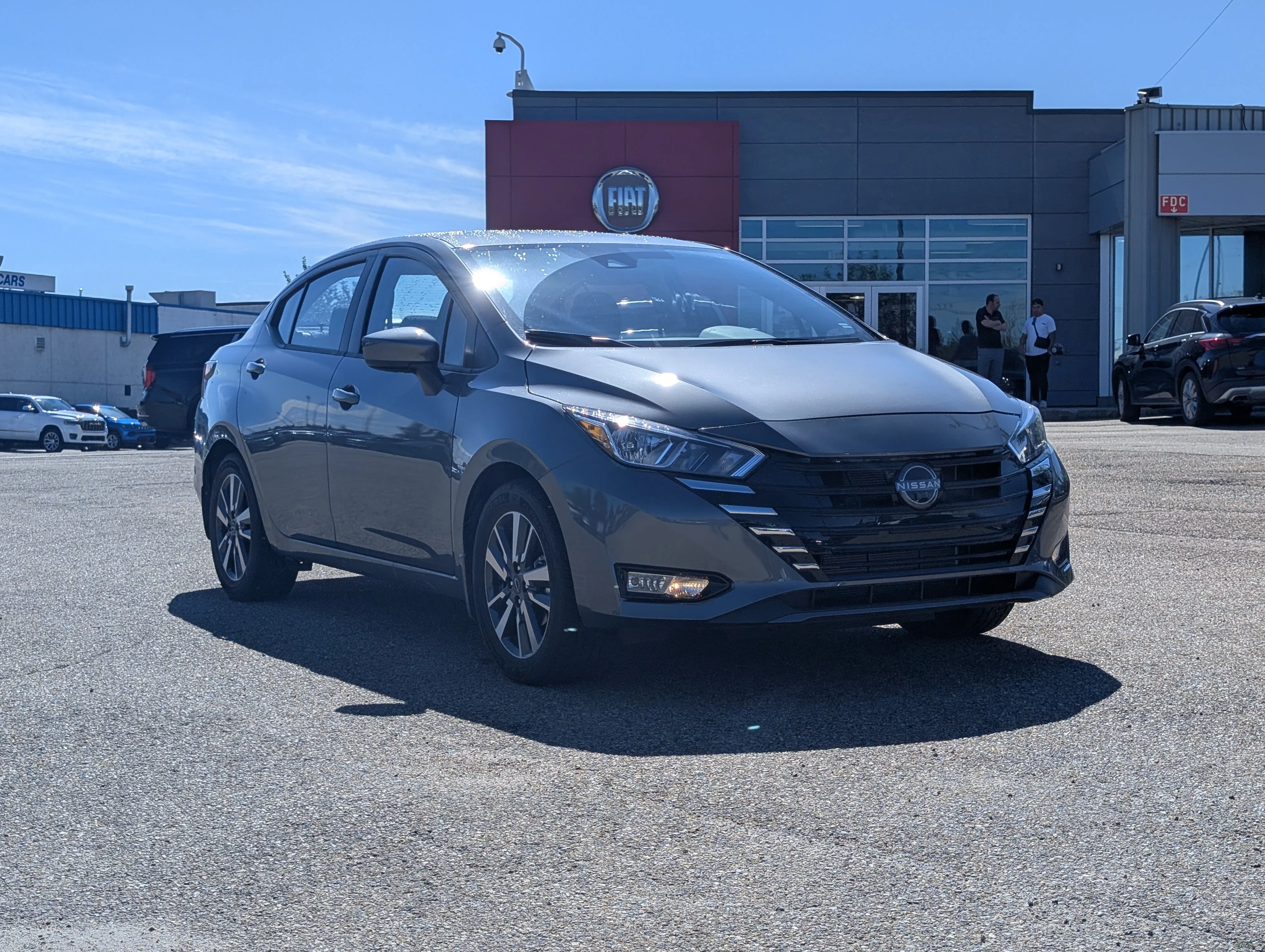 Used 2024 Gray Nissan SV image 9