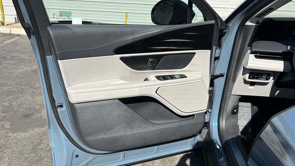 2026 Lincoln Nautilus Premiere - Photo 10