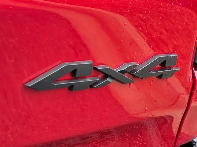 New 2026 Molten Red Pearl-Coat Exterior Paint RAM Rebel image 28