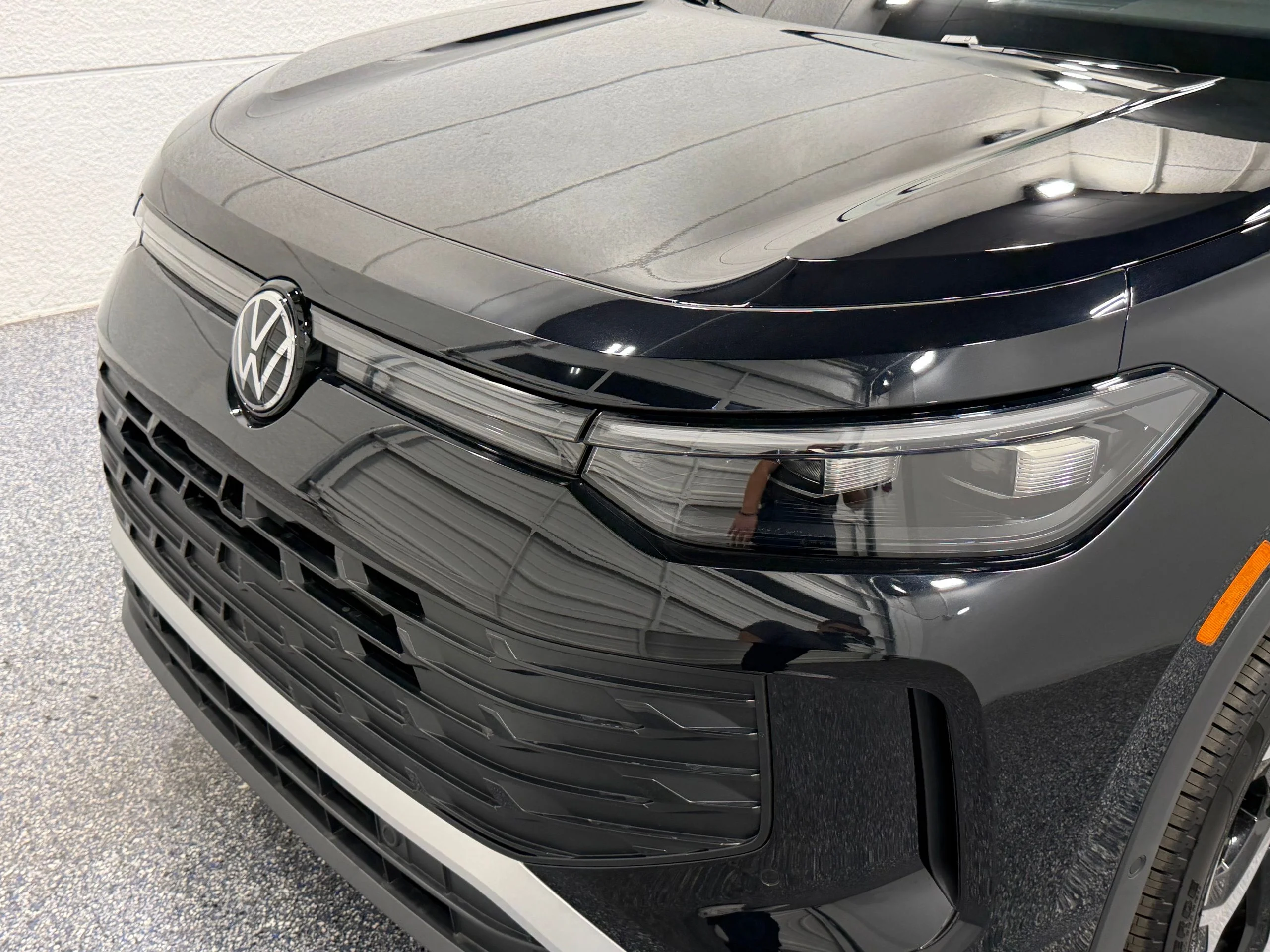 New 2026 Black Volkswagen SE image 15