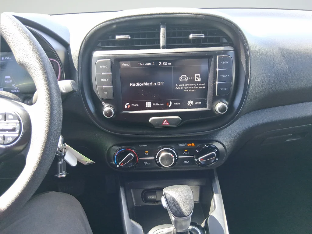 Used 2024 White Kia LX image 14