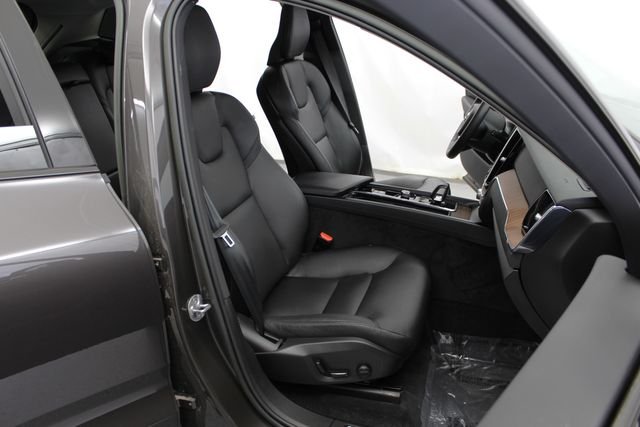 2023 Volvo XC60 Plus - Photo 20