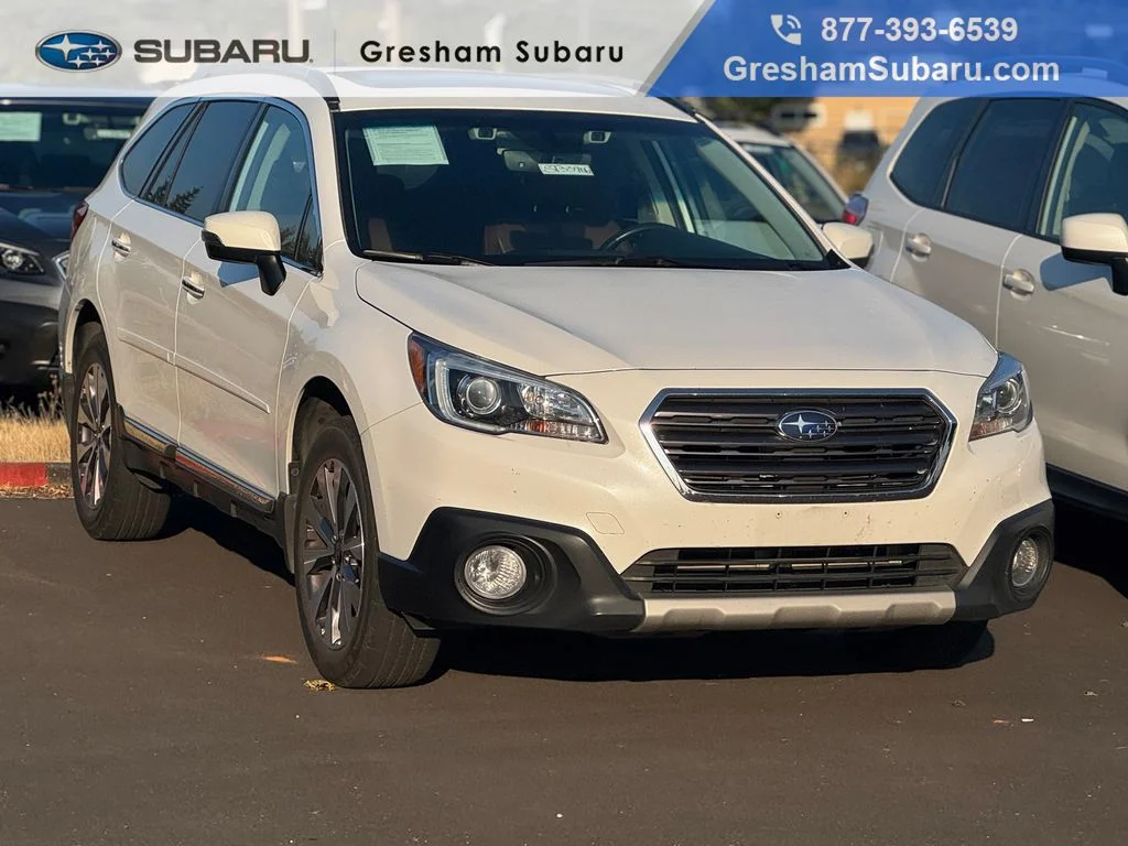 Used 2017 White Subaru 2.5i image 1