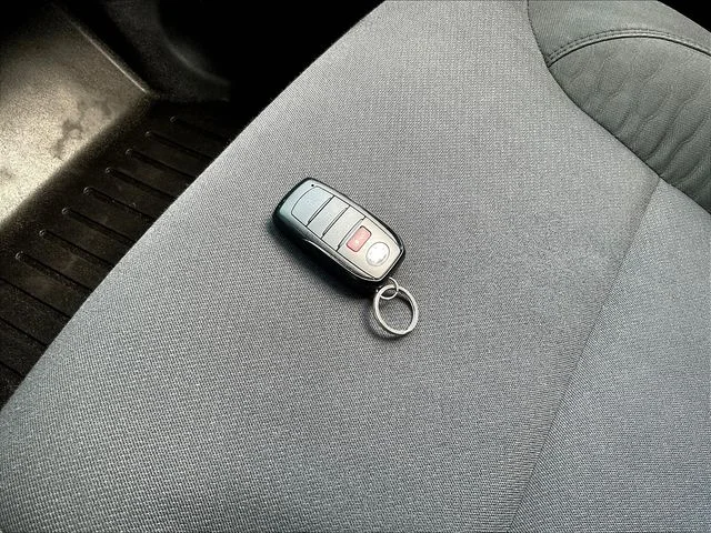 Used 2023  Toyota SR5 image 37