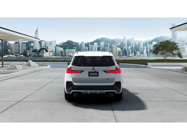 New 2026 Alpine White BMW  image 5