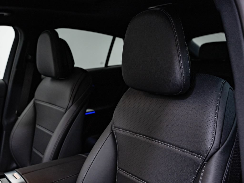 New 2027 Black Mercedes-Benz GLC 300 Coupe image 23