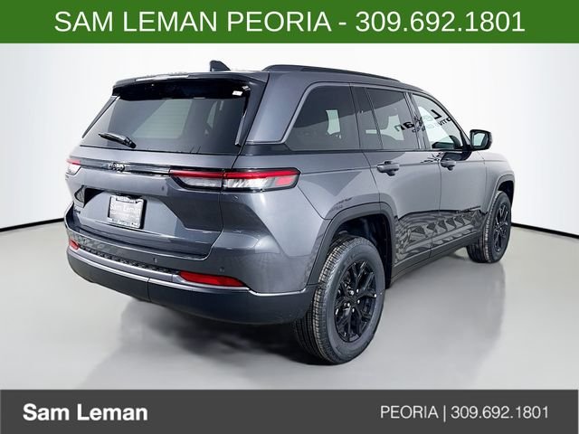 New 2026 Baltic Gray Metallic Clear-Coat Exterior Paint Jeep Altitude image 7