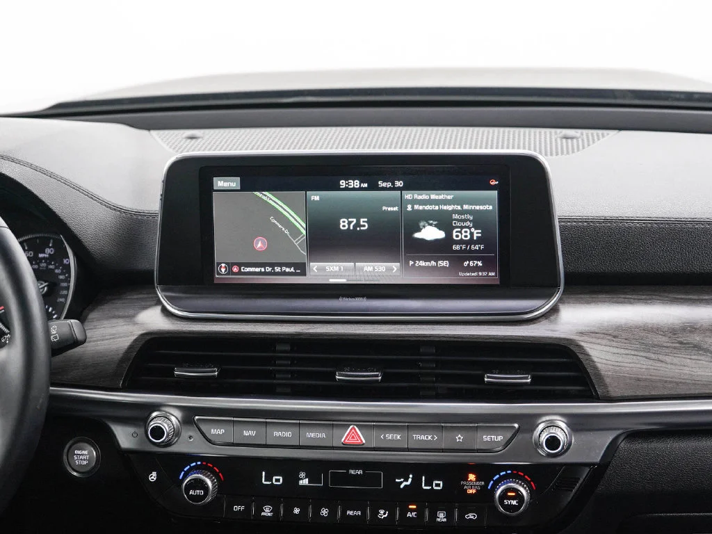 Used 2020 Maroon Kia EX image 15