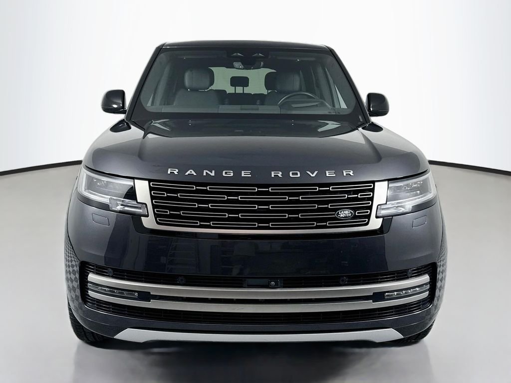 Certified Used 2024 Carpathian Grey Premium Metallic Land Rover SE image 6