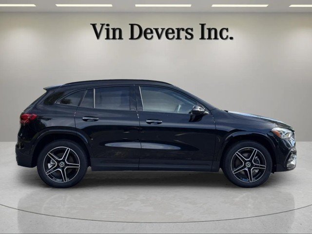 New 2026 BLACK Mercedes-Benz GLA 250 image 10