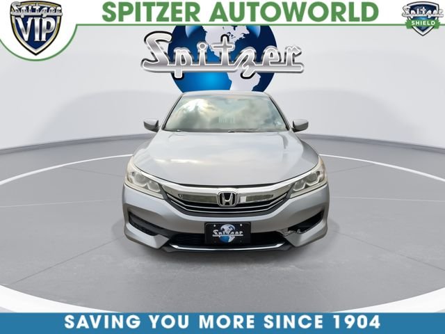 Certified Used 2016 Lunar Silver Metallic Honda LX image 3