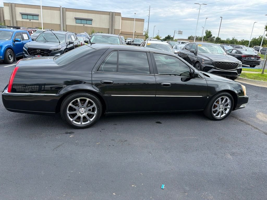 Used 2008 Black Cadillac Base image 8