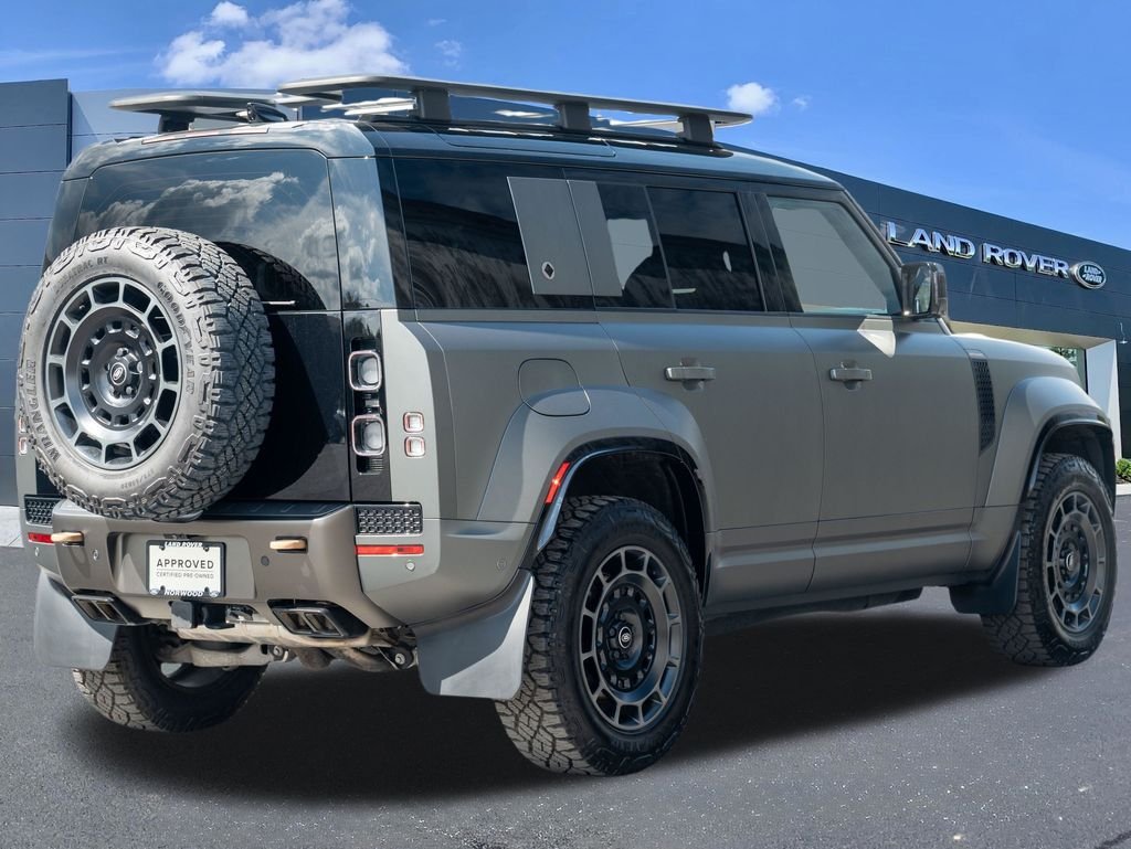 Certified Used 2025 Green Land Rover OCTA image 4