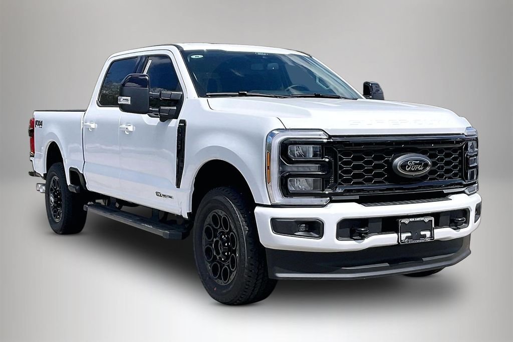 New 2026 Ford Super Duty F-250 Lariat 4D Crew Cab