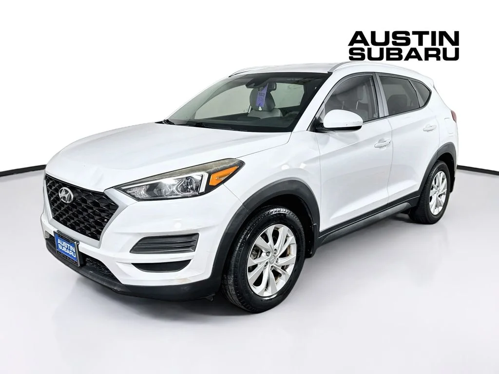 Used 2019 White Hyundai Value image 3