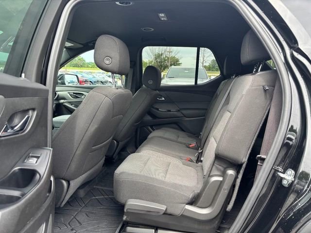 2023 Chevrolet Traverse 1LT - Photo 11