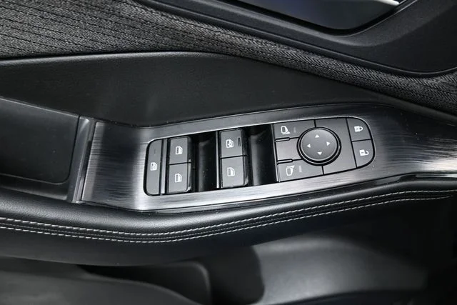 2023 Nissan Rogue SV - Photo 20