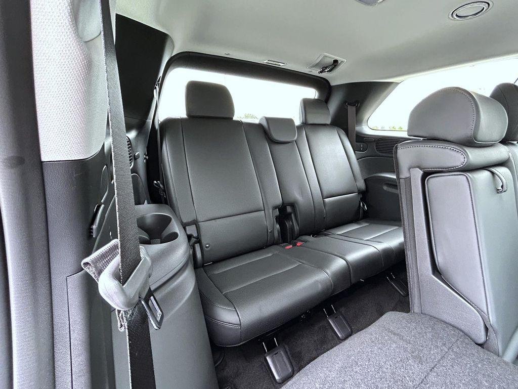 New 2026 Black Hyundai SEL Premium 8P image 19