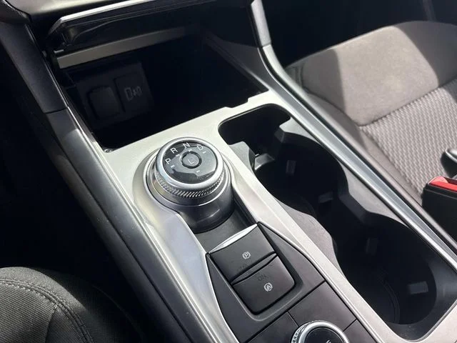 Used 2022 White Ford XLT image 33