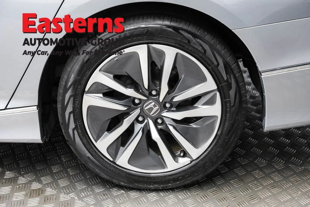 Used 2020 Silver Honda EX image 8