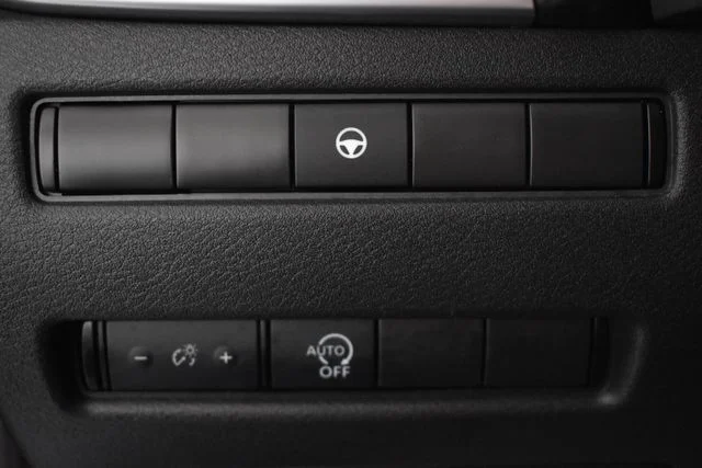 Used 2023 Gray Nissan SV image 31