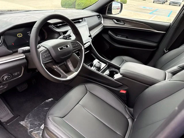New 2027 Black Jeep Limited image 11