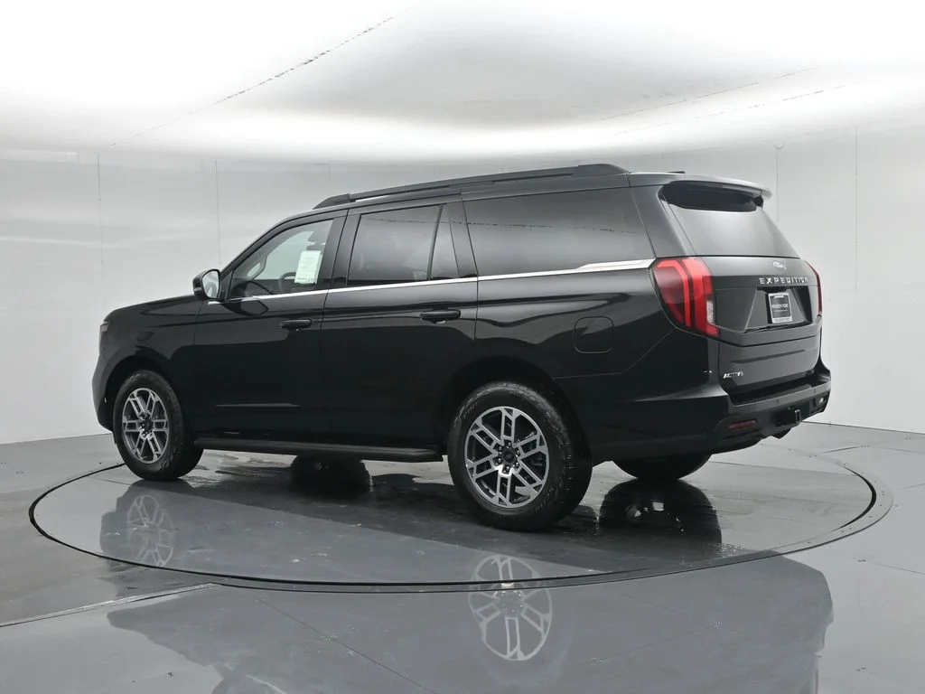 New 2026 Agate Black Metallic Ford Active image 6