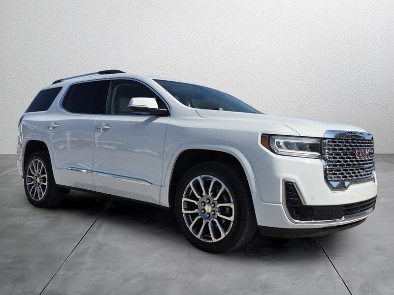 Used 2023 WHITE GMC FWD 4DR DENALI image 6