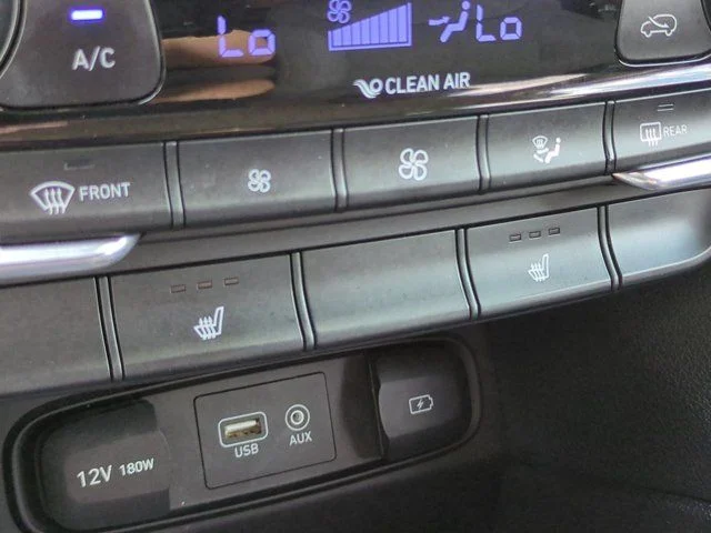 Used 2019 Gray Hyundai SEL Plus image 22