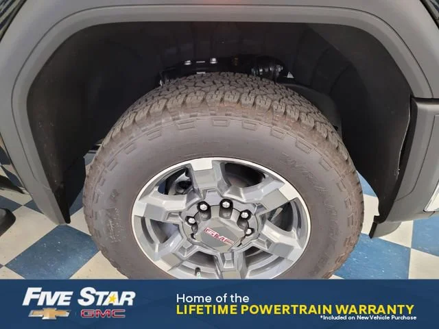 2025 GMC Sierra 2500HD SLT - Photo 16