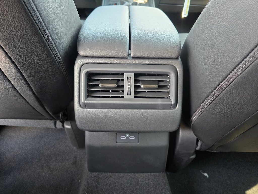 New 2026 Jet Black Mica Mazda 2.5 S Meridian Edition image 27