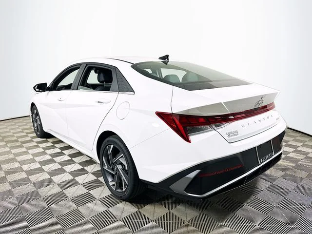 New 2026 Hyundai ELANTRA Limited