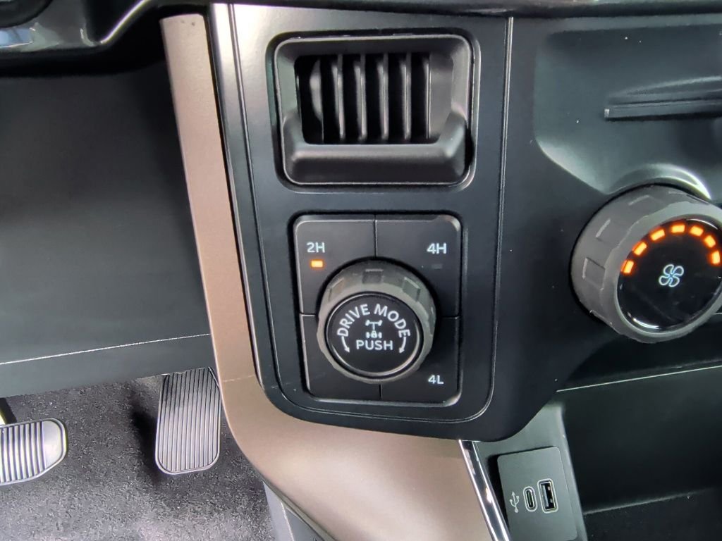 New 2026 Oxford White Ford STX® image 24