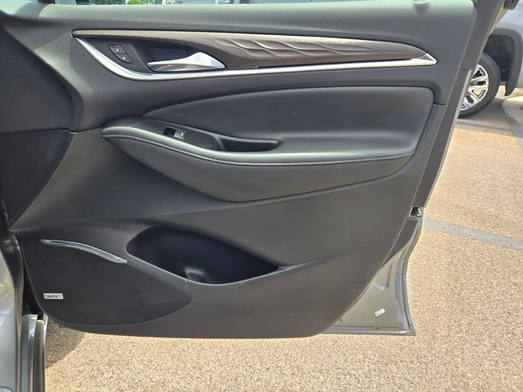 Used 2023 Gray Buick Avenir image 6
