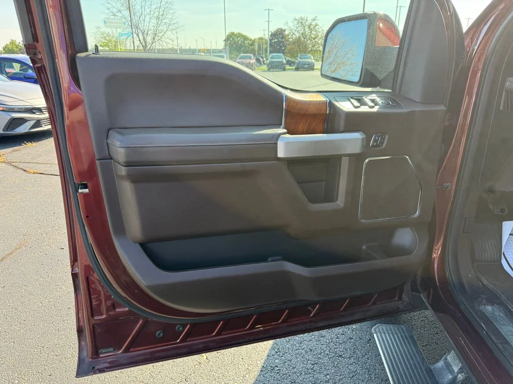 Used 2017 Bronze Fire Metallic Ford King Ranch image 12