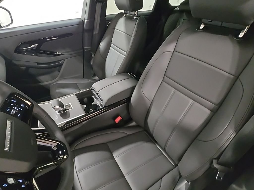 New 2026 Tribeca Blue Land Rover S image 14