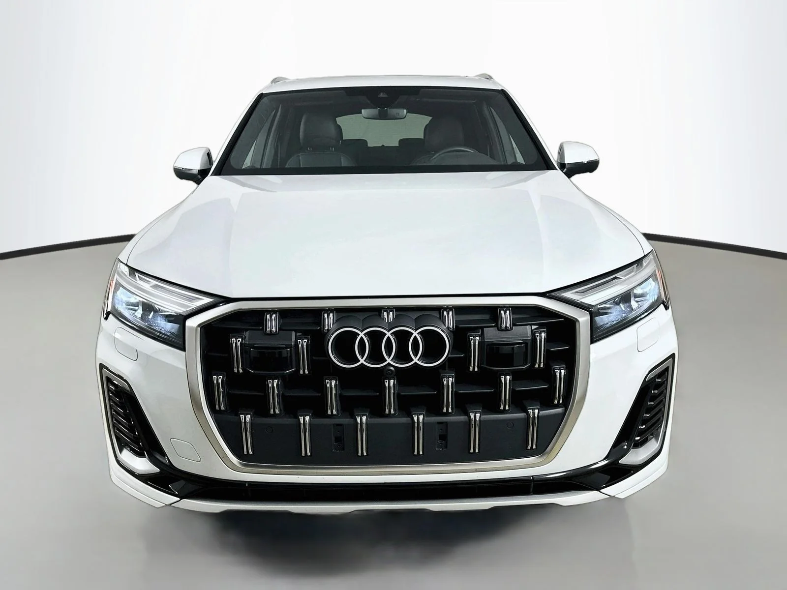 Used 2026 White Audi  image 2