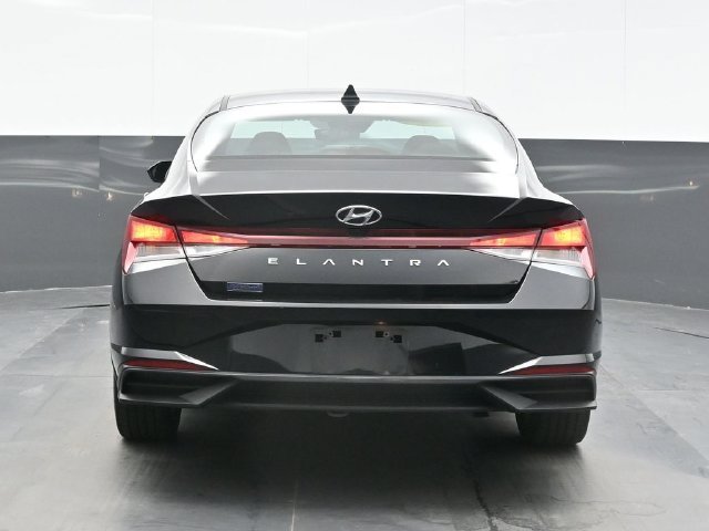 Used 2023 Hyundai Elantra SEL with VIN KMHLS4AG6PU598085 for sale in South Charleston, WV