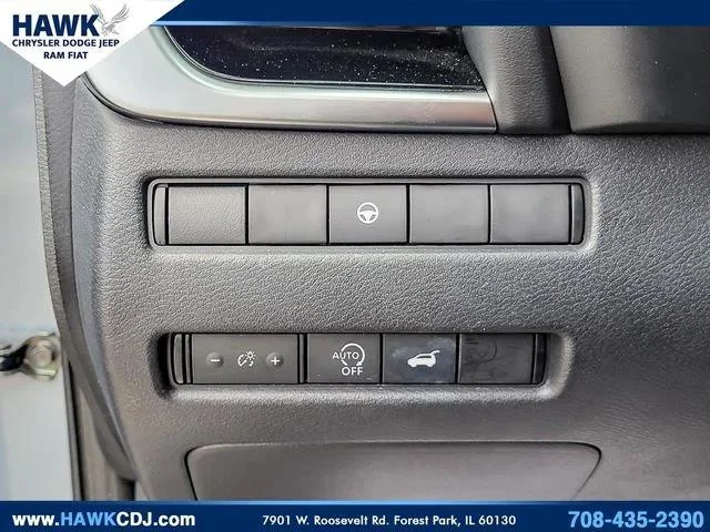Used 2023 Gray Nissan SL image 15
