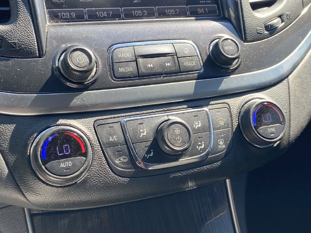 Used 2019 Blue Chevrolet LT image 24