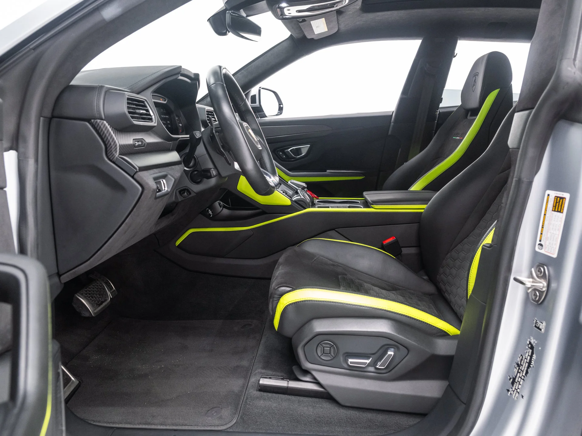 Used 2021 Grigio Nimbus Matt Lamborghini Graphite Capsule image 21