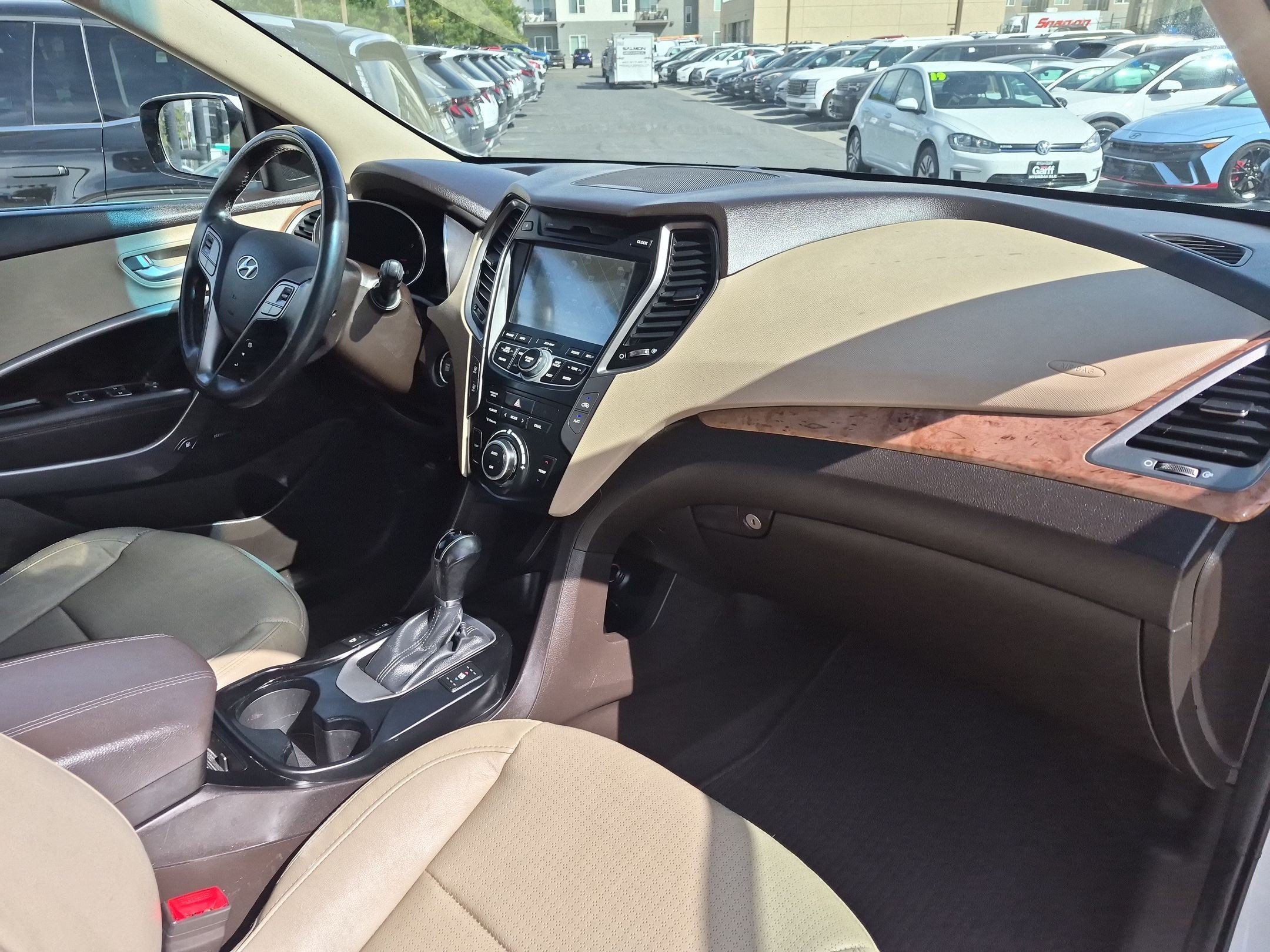 Used 2016 Frost White Pearl Hyundai 2.4 Base image 30