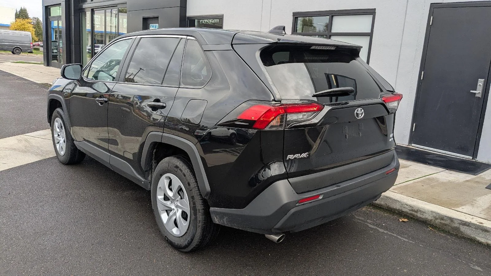Used 2025  Toyota LE image 3