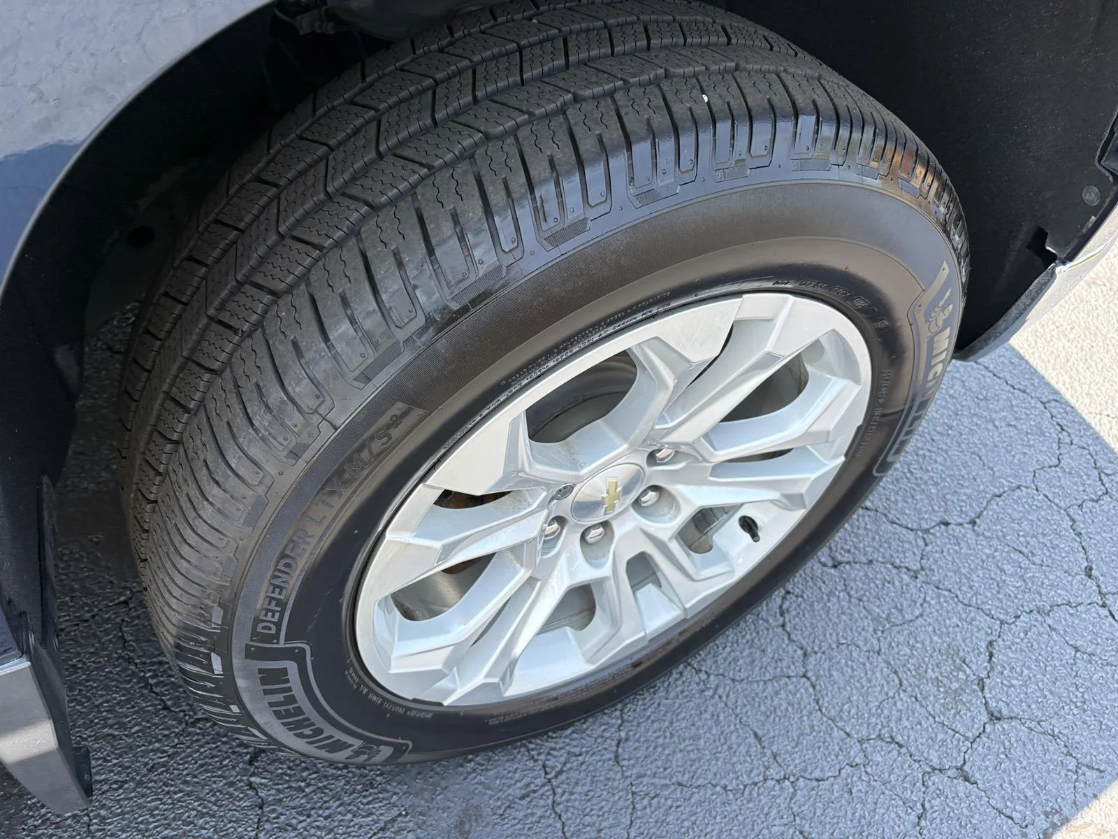 Used 2022 NORTHSKY BLUE METALLIC Chevrolet LTZ image 21