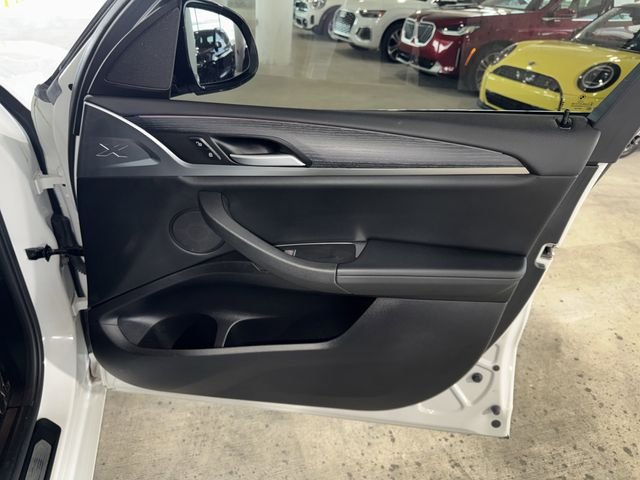 Certified Used 2023 Alpine White BMW sDrive30i image 9