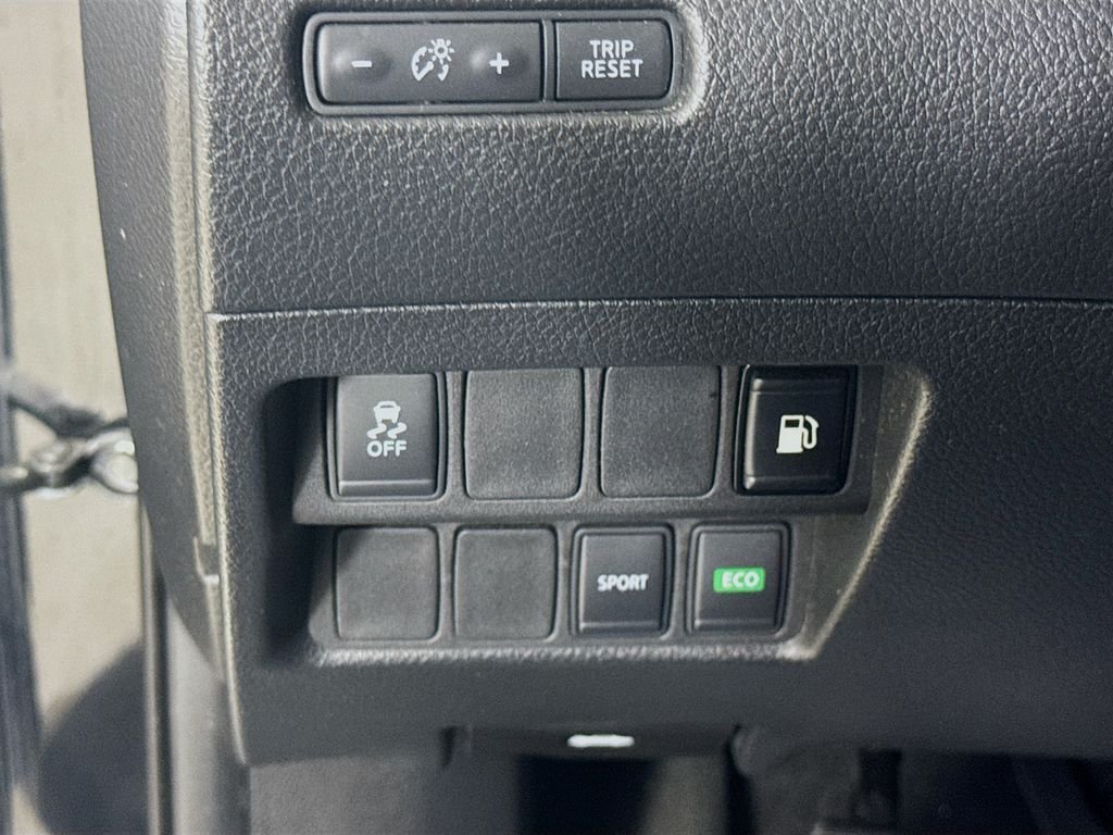 Used 2018 Magnetic Black Nissan S image 12