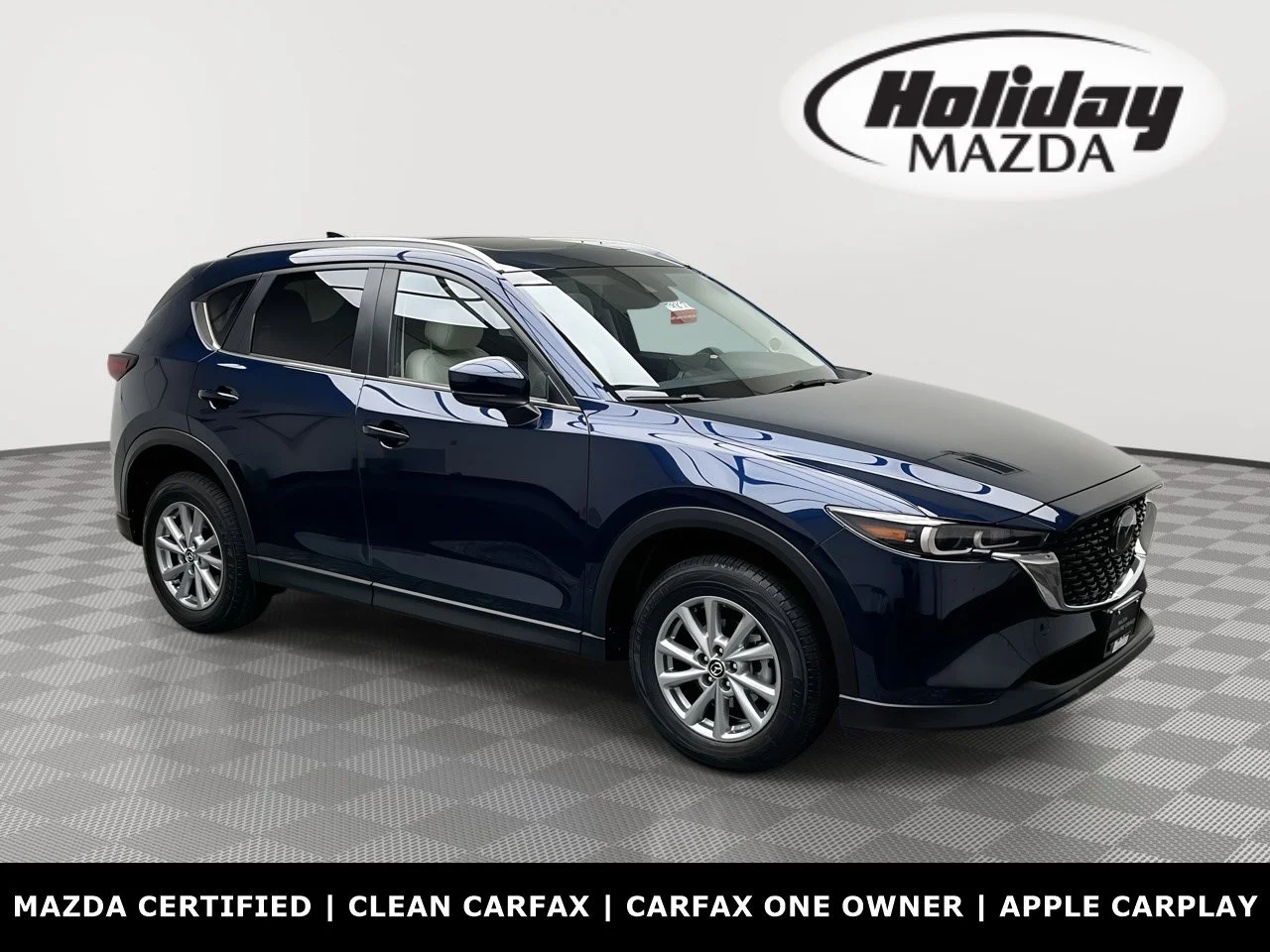 2023 Mazda CX-5 S Preferred package Auto AWD's photo