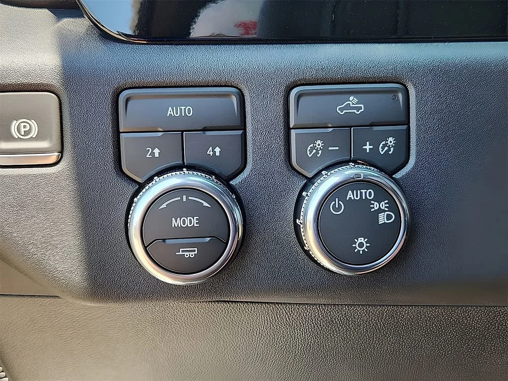 2026 GMC Sierra 1500 SLE - Photo 16