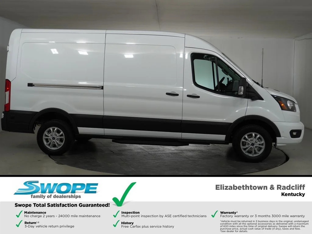 New 2023 Oxford White Ford Base image 3
